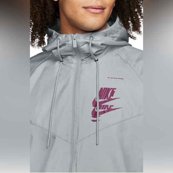 NWT SPORTSWEAR SPORT ESSENTIALS+ WOVEN WINDRUNNER JACKET - Picture 4 of 7